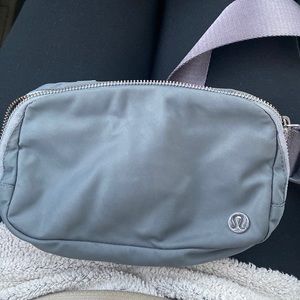 Lulu lemon everywhere belt bag